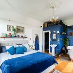 Victoria Design - Premium Ohrada * Prag
