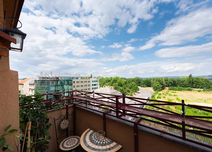 Victoria Design - Premium Ohrada Praha